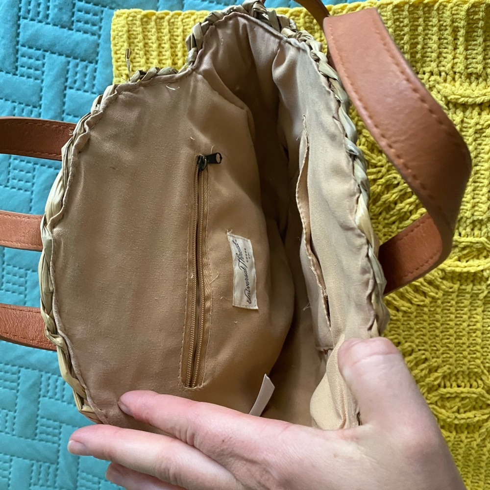 Universal Thread Goods Straw Handbag - image 4